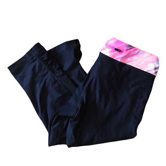 Xersion Capri Leggings Black - Picture 2 of 6